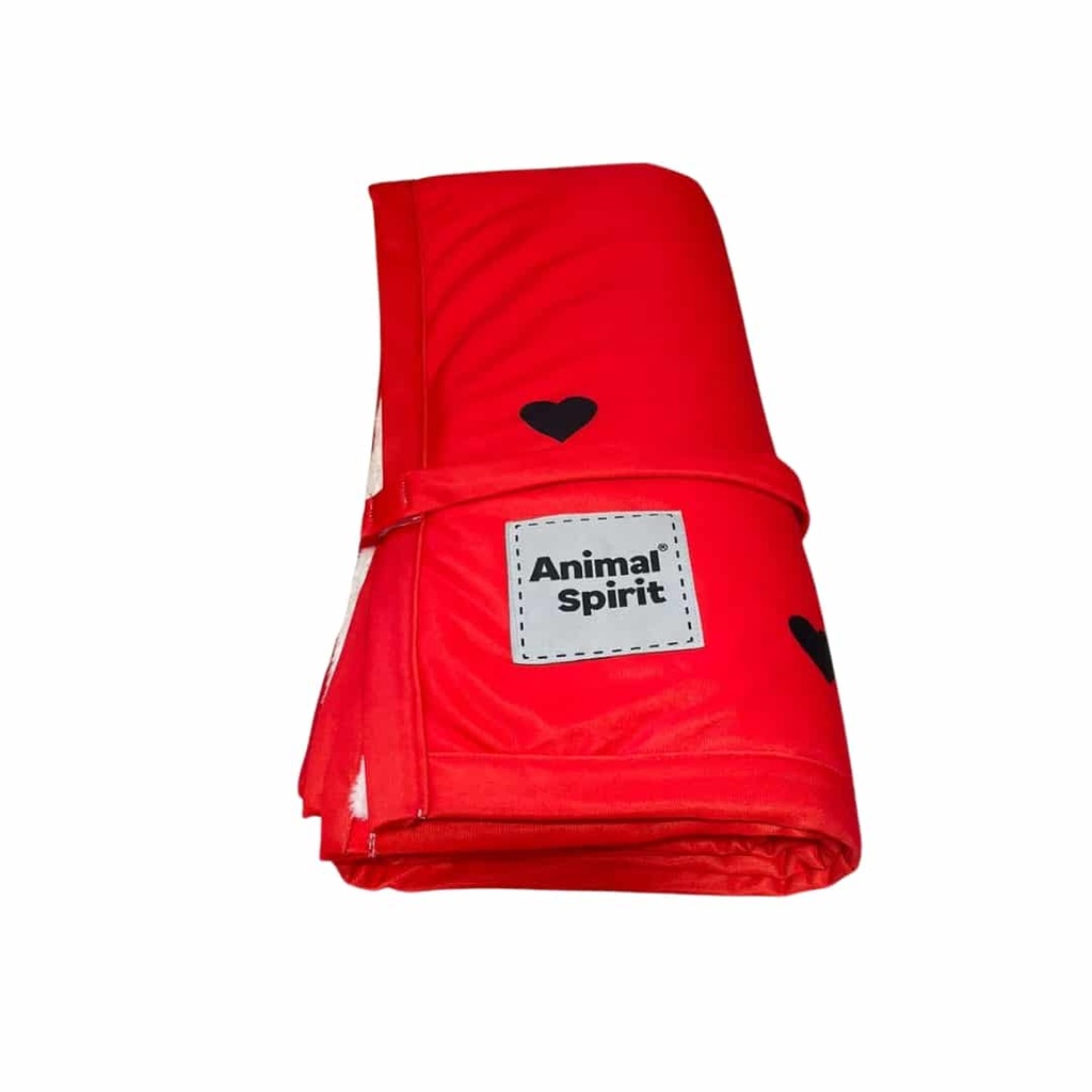 Manta Delux Hello Kitty Animal Spirit Rojo